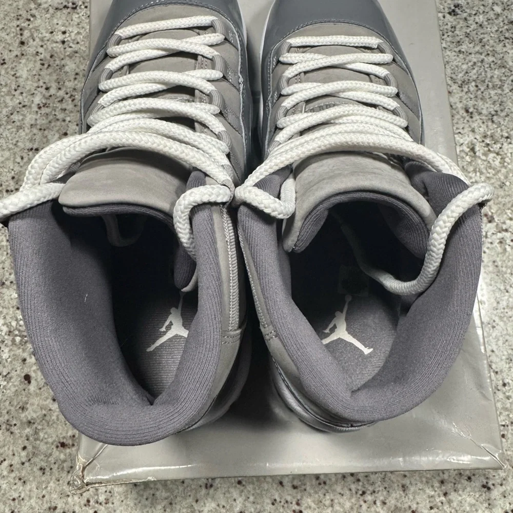 Air Jordan 11 Retro Cool Grey’s size 10 - Picture 3 of 9
